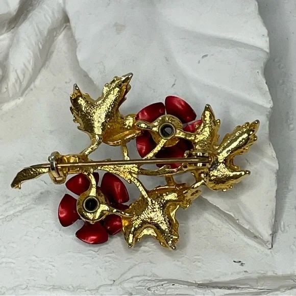 Red Roses Gold Tone Branch Brooch - Picture 5 of 7